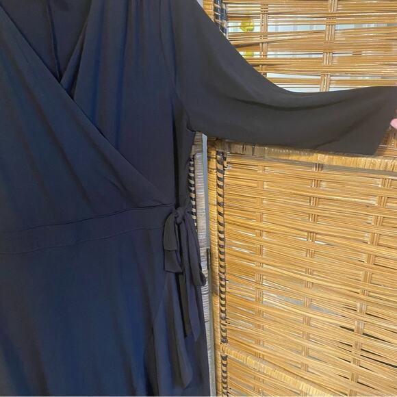 Lane Bryant Black Faux Wrap Dress plus size 16 - Picture 4 of 7